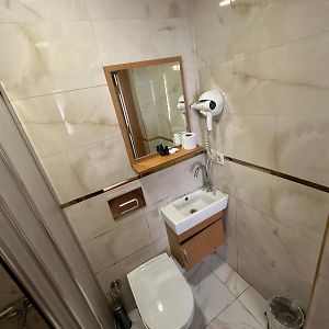 Economy Kamer met Twee Aparte Bedden